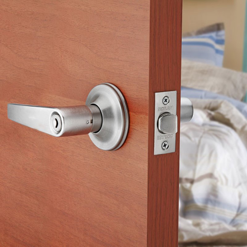 Cerraduras de Pomo y Manija