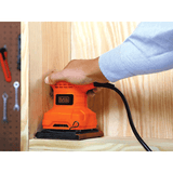 Lijadora de 1/4 de Hoja BS200 Black + Decker