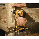 Taladro Atornillador Inalámbrico 1/2" 20V DCD771C2 DeWalt + 2 Bat + Carg