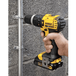 Taladro Percutor Inalámbrico 1/2" 20V Máx DCD785C2 DeWalt + 2 Bat + Carg + Est